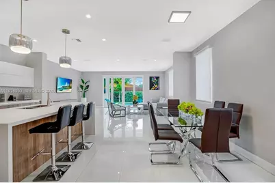 3655 SW 26th St, Miami, FL 33133 - Photo 5