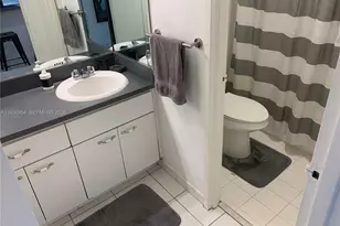 100 Lincoln Rd, Miami Beach, FL 33139 - Photo 13