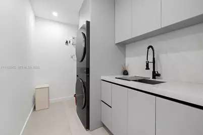 7910 NW 169th Ter, Miami Lakes, FL 33016 - Photo 39