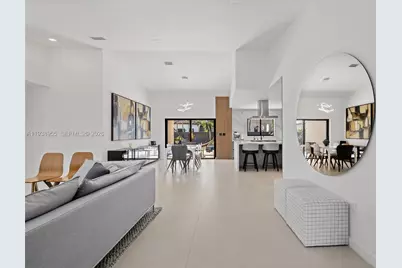 7910 NW 169th Ter, Miami Lakes, FL 33016 - Photo 1