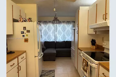 7120 S Devon Dr #110, Tamarac, FL 33321 - Photo 7