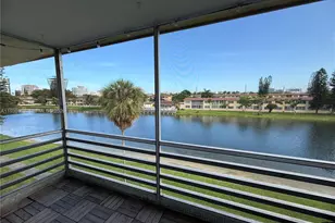 2880 NE 203rd St, Aventura, FL 33180 - Photo 1