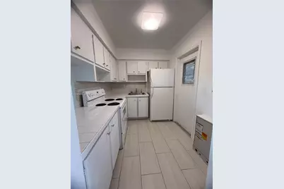 2880 NE 203rd St #26, Aventura, FL 33180 - Photo 3