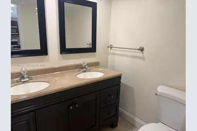 10400 SW 108th Ave #A201, Miami, FL 33176 - Photo 5