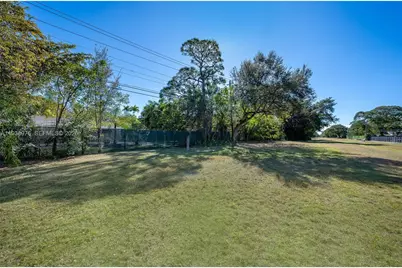 5626 SW 69th Ave, Miami, FL 33143 - Photo 25