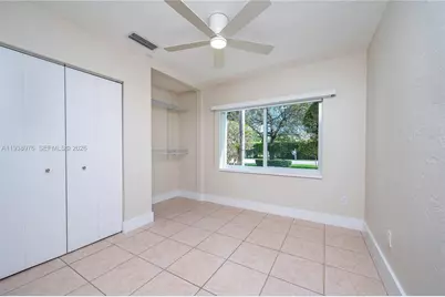 5626 SW 69th Ave, Miami, FL 33143 - Photo 11
