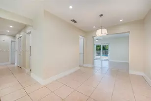 5626 SW 69th Ave, Miami, FL 33143 - Photo 17