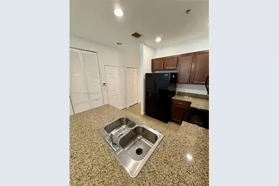 917 SW 147th Ave #2006, Pembroke Pines, FL 33027 - Photo 7