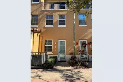 917 SW 147th Ave #2006, Pembroke Pines, FL 33027 - Photo 1