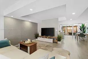 918 NE 26th Ave, Hallandale Beach, FL 33009 - Photo 1