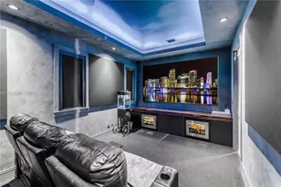 4819 University Dr, Coral Gables, FL 33146 - Photo 27