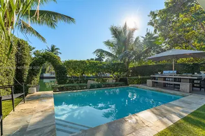 4819 University Drive #4819, Coral Gables, FL 33146 - Photo 5