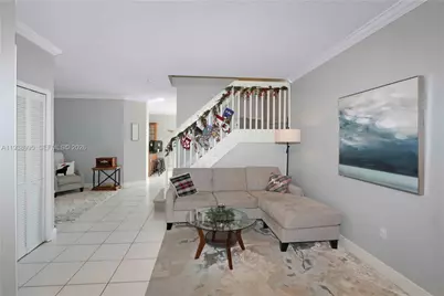 10876 SW 89th St, Miami, FL 33176 - Photo 9