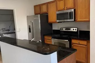 12260 SW 27th St, Miramar, FL 33025 - Photo 9