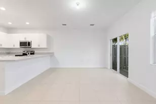 1705 SE 27th Rd, Homestead, FL 33035 - Photo 19