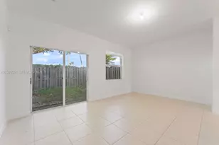 1705 SE 27th Rd, Homestead, FL 33035 - Photo 15