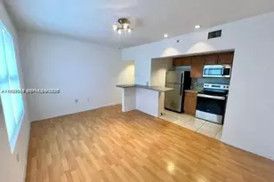 7326 Collins Ave, Miami Beach, FL 33141 - Photo 9