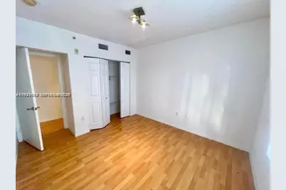 7326 Collins Ave #304, Miami Beach, FL 33141 - Photo 15