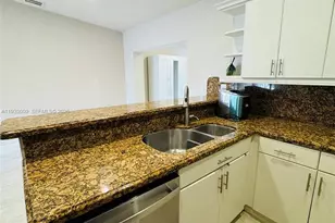 19721 NW 52nd Ct, Miami Gardens, FL 33055 - Photo 3