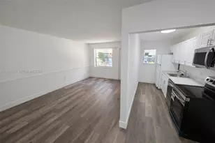415 NE 2nd St, Hallandale Beach, FL 33009 - Photo 3