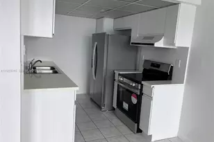 17500 N Bay Rd, Sunny Isles Beach, FL 33160 - Photo 11