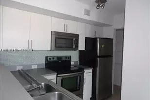 720 SW 111th Ave, Pembroke Pines, FL 33025 - Photo 5