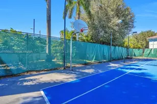 1942 Alamanda Way, Riviera Beach, FL 33404 - Photo 7