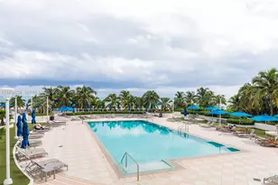 100 Lincoln Rd, Miami Beach, FL 33139 - Photo 27