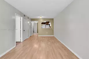 1271 SE 28th Ct, Homestead, FL 33035 - Photo 7