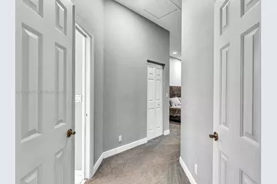 8720 NW 18th St, Coral Springs, FL 33071 - Photo 17