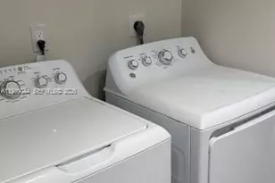 19707 Turnberry Way, Aventura, FL 33180 - Photo 31