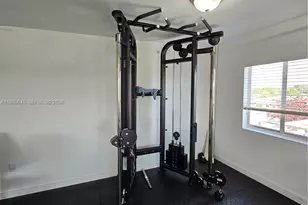 5185 W Flagler St, Miami, FL 33134 - Photo 17