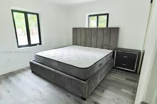 13890 NW 5th Ave, North Miami, FL 33168 - Photo 5