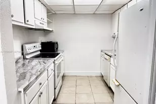 1855 NE 121st St, North Miami, FL 33181 - Photo 9