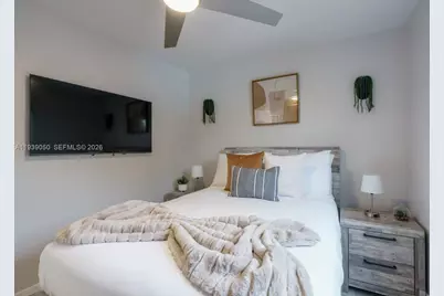 1721 SW 11th Ter, Miami, FL 33135 - Photo 43