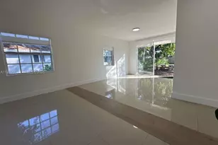 404 SE 14th St, Fort Lauderdale, FL 33316 - Photo 9