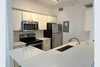 1000 Scotia Dr #101, Hypoluxo, FL 33462 - Photo 3