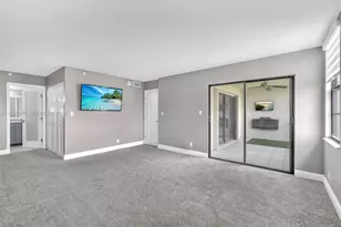 2112 S Cypress Bend Dr, Pompano Beach, FL 33069 - Photo 9