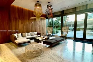 68 SE 6th St, Miami, FL 33131 - Photo 23