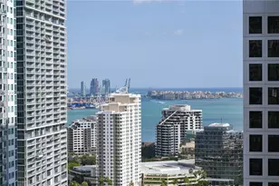 68 SE 6th St, Miami, FL 33131 - Photo 23