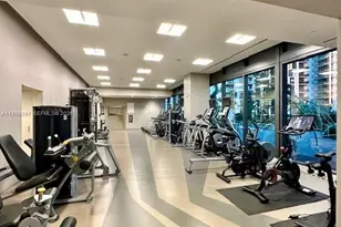 68 SE 6th St, Miami, FL 33131 - Photo 47