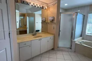 7109 SE Walden Pond Ct, Stuart, FL 34997 - Photo 3