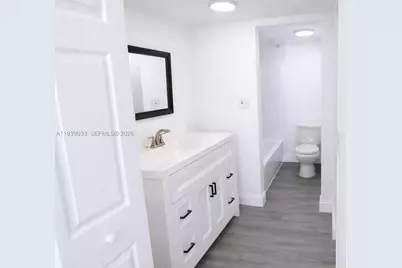1990 Marseille Dr #405, Miami Beach, FL 33141 - Photo 9