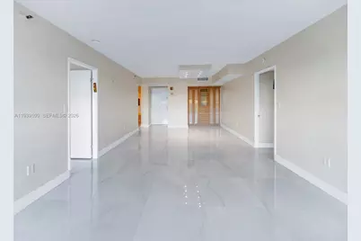 20505 E Country Club Dr #432, Aventura, FL 33180 - Photo 5