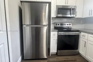 3390 NE 10th St, Homestead, FL 33033 - Photo 9