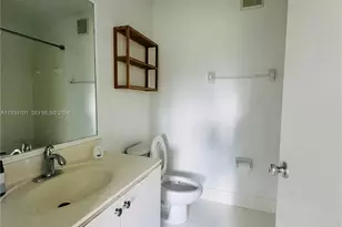 3390 NE 10th St, Homestead, FL 33033 - Photo 25