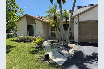 7808 NW 60th St, Tamarac, FL 33321 - Photo 1