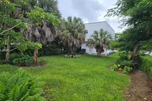 141 NW 11th St, Pompano Beach, FL 33060 - Photo 15