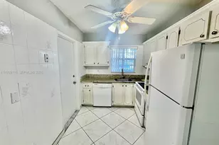 501 Blue Heron Dr, Hallandale Beach, FL 33009 - Photo 5