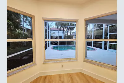 15843 SW 14th Ct, Pembroke Pines, FL 33027 - Photo 23